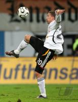 Fussball, Deutsche Nationalmannschaft, PODOLSKI Einzelaktion