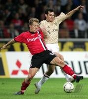 Fussball 1. Bundesliga: Frankfurt - Bayern, Zweikampf