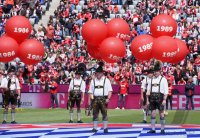 Fussball 1. Bundesliga Saison 15/16: FC Bayern Muenchen - Hannover 96