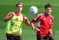 Fussball 1. Bundesliga 11/12: FC Bayern Muenchen Training in Doha