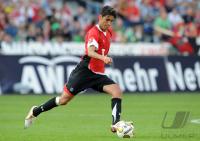 FUSSBALL, 1. BUNDESLIGA, 6. Spieltag, Hannover: HAGGUI Einzelaktion