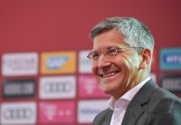 Fussball 1. Bundesliga  Saison 21/22: Herbert Hainer (FC Bayern Muenchen)