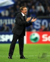 Fussball CHL  Saison 2010/2011: Trainer Ralf Rangnick (FC Schalke 04)