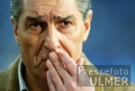 Fussball 1. Bundesliga: Schalke, Manager Assauer, Portrait