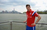 FUSSBALL 1. Bundesliga 14/15: Robert Lewandowski (FC Bayern Muenchen)