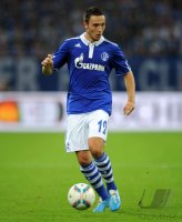 Fussball: Europa League, Saison 2011/2012: Schalke, HOEGER am Ball