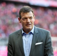 Fussball 1. Bundesliga Saison 15/16: FC Bayern Muenchen - VfB Stuttgart
