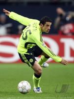 Fussball, Champions League: Chelsea, BELLETTI Einzelaktion