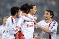 FUSSBALL SERIE A: JUBEL Pato, Alberto Aquilani , Zlatan Ibrahimovic , Mark Van Bommel (v. li., AC Mailand)