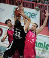 Basketball  1. Bundesliga  09/10  Walter Tigers Tuebingen - Telekom Baskets Bonn