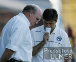 Fussball Hertha Manager Hoene&sect; und Trainer Goetz