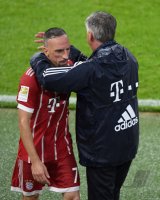 Fussball 1. Bundesliga Saison 17/18: FC Bayern Muenchen - Bayer 04 Leverkusen