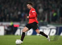 Fussball 1. Bundesliga: Hannover, SCHULZ Einzelaktion