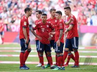 Fussball 1. Bundesliga Saison 17/18: FC Bayern Muenchen - VfB Stuttgart