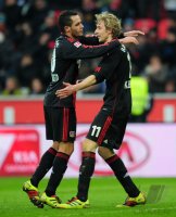 Fussball: 1. Bundesliga Saison 2010/2011: Leverkusen - Stuttgart