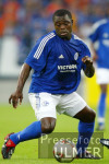 FUSSBALL 1. Bundesliga: S04, ASAMOAH Einzelaktion