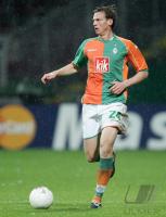 Fussball CL: Bremen, BOROWSKI Einzelaktion am Ball