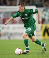 Fussball 1. Bundesliga: Wolfsburg, KRZYNOWEK Einzelaktion