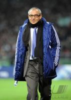 FUSSBALL, 1. BUNDESLIGA, 16. Spieltag: Schalke, MAGATH