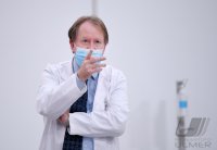 PK im Impfzentrum Paul Horn Arena Tuebingen