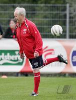 Fussball WM Quali 2006 Training Schweizer Nationalmannschaft