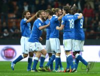 Fussball International WM Qualifikation 2014: Daniele De Rossi , Riccardo Montolivo und Mario Balotelli (v. li. Italien)