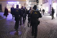 Grosses Polizeiaufgebot bei einer Demo in der Tuebinger Altstadt