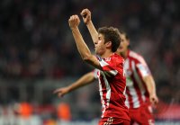 Fussball Champions League  Saison 2010/2011: JUBEL nach dem Tor zum 1:0 Thomas Mueller (FC Bayern Muenchen)