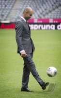 FUSSBALL INTERNATIONAL VORSTELLUNG PEP GUARDIOLA (FC Bayern Muenchen)