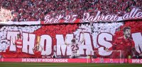 Fussball 1. Bundesliga 24/25: FC Bayern Fans verabschieden Thomas Mueller mit einer Choreo
