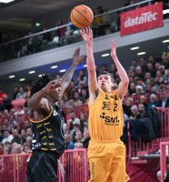 Basketball 2. Bundesliga 24/25: Tigers Tuebingen - Bozic Estriche Knights Kirchheim