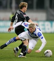 Fussball, 2. Bundesliga: Duisburg - Karlsruhe