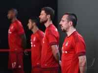 Fussball 1. Bundesliga 15/16: Fototermin beim FC Bayern Muenchen