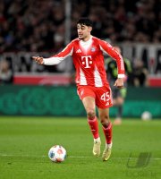 Fussball 1. Bundesliga  Saison  2025/2026  13. Spieltag 
VfB Stuttgart - FC Bayern Muenchen