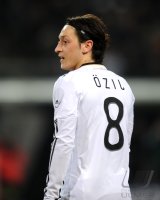 Fussball Deutsche Nationalmannschaft : Mesut OEZIL (Deutschland)
