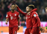 Fussball 1. Bundesliga Saison 15/16: FC Bayern Muenchen -  SV Werder Bemen