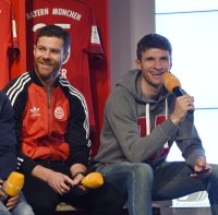 Offizielle Uebergabe der Gigaset ME Smartphones an den FC Bayern Muenchen