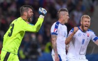 Fussball International Europameisterschaft 2016: Russland - Slowakei