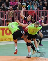 Handball EHF Pokal Frauen 16/17: TuS Metzingen  (GER) - Handball Club Lada (RUS)