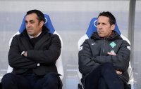 Fussball  1. Bundesliga  13/14: Trainer Dutt (SV Werder Bremen) und Manager Eichin (SV Werder Bremen)