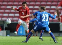 Fussball U21-Europameisterschaft 2011:  Mario Gavranovic (li, Schweiz) gegen Jon Gudni Fjoluson (re, Island)