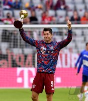 Fussball 1. Bundesliga Saison 21/22: FC Bayern Muenchen -  Hertha BSC Berlin