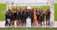 Fussball 1. Bundesliga Saison 20/21: FC Bayern Muenchen - FC Augsburg