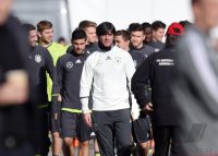 Fussball Training Deutsche Nationalmannschaft: Trainer Joachim Loew (Deutschland))