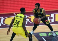 Basketball 2. Bundesliga  19/20: Tigers Tuebingen - VfL Kirchheim Knights