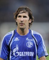 Fussball 1. Bundesliga  Saison 2010/2011  Raul (FC Schalke 04)