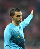 Fussball CHL&Atilde; Saison 12/13:  Schiedsrichter Ovidiu Alin Hategan