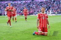 Fussball 1. Bundesliga Saison 17/18: FC Bayern Muenchen - SC Freiburg