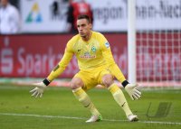 Fussball  1. Bundesliga  13/14: Torwart Raphael Wolf (SV Werder Bremen)