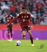 Fussball 1. Bundesliga Saison 21/22: FC Bayern Muenchen -  Hertha BSC Berlin